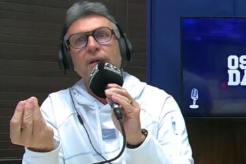 Craque Neto, em discurso na Rádio Bandeirantes