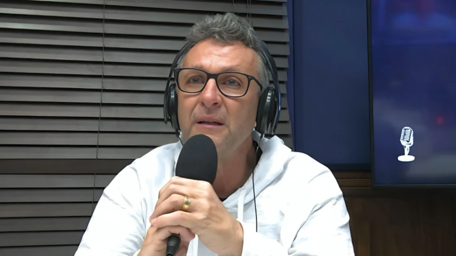 Craque Neto se revolta com ausência de atacante na seleção brasileira