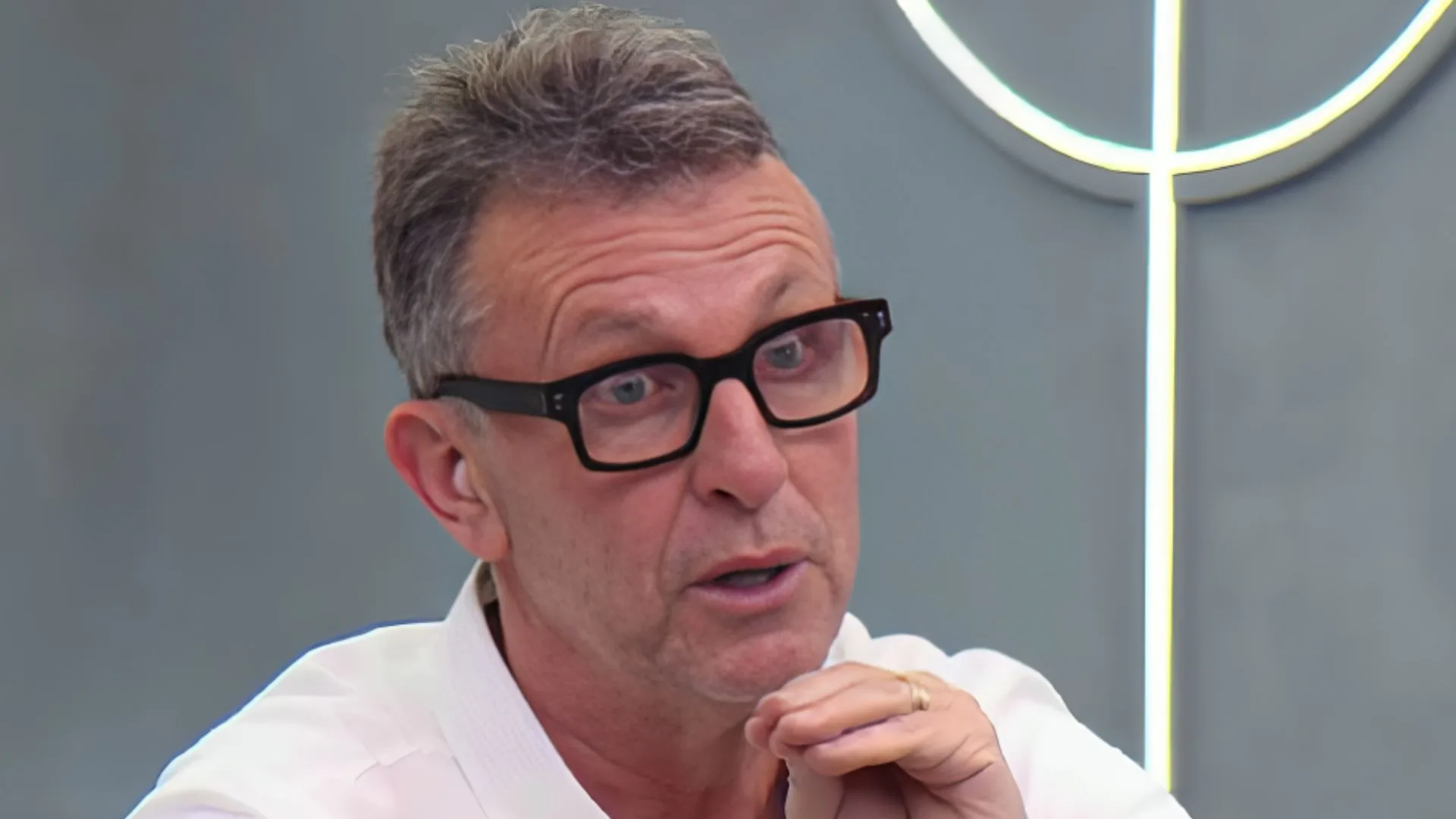 Craque Neto sugere zagueiro para Ancelotti na seleção brasileira