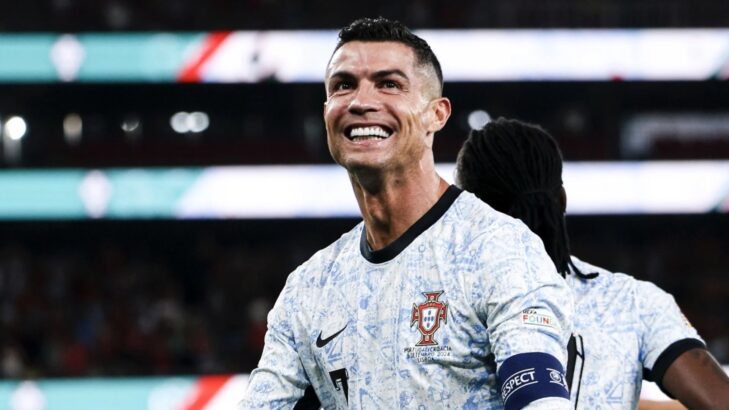 Torcedores do Flamengo e Botafogo são sinceros sobre chegada de Cristiano Ronaldo Torcedores do Flamengo e Botafogo são sinceros sobre chegada de Cristiano Ronaldo