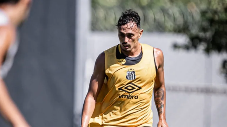 Santos sonda negociar Diego Pituca com times do Brasileirão após críticas da torcida 