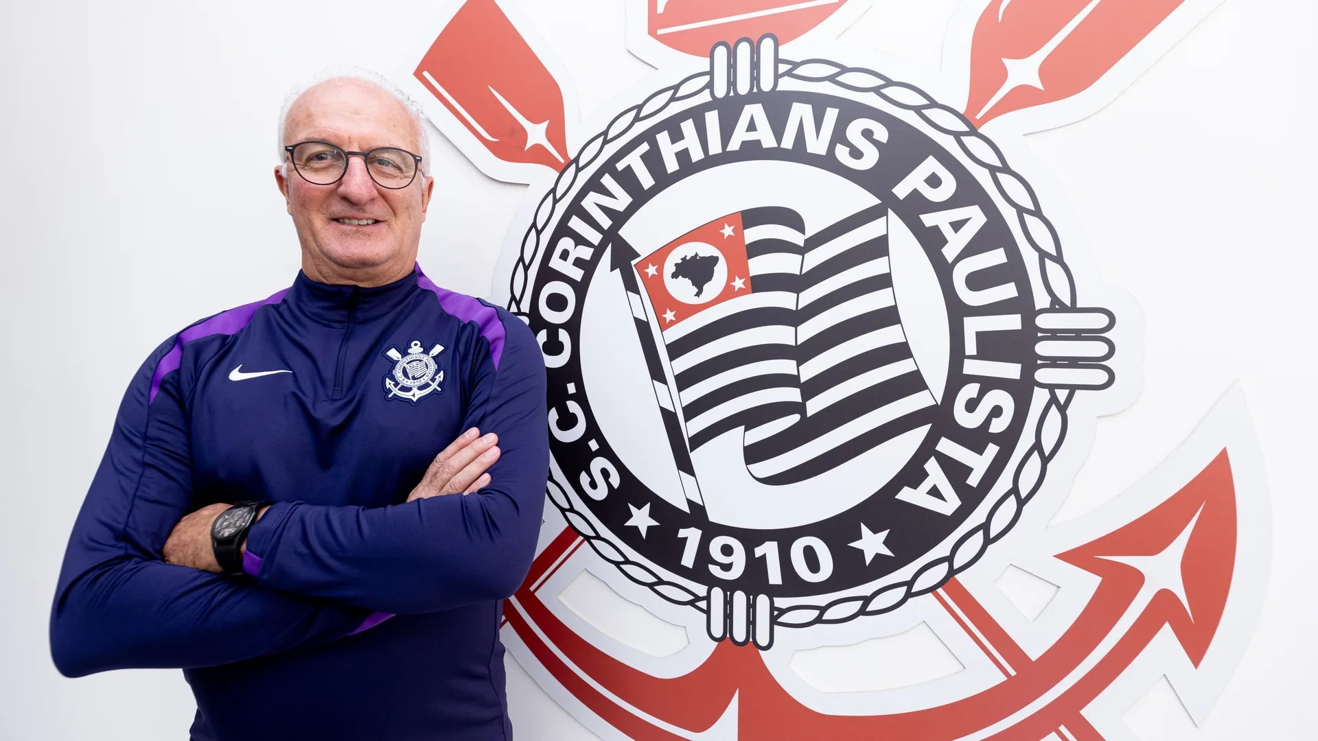 Dorival Júnior exalta Ancelotti, novo técnico da seleção brasileira: “Um dos mais capacitados”