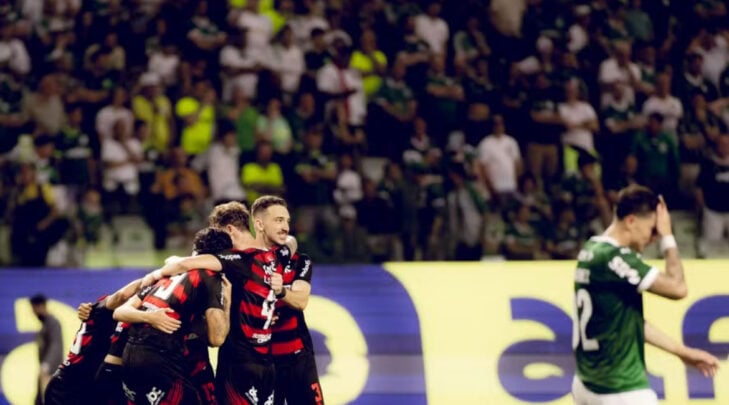 Flamengo mantém hegemonia contra o Palmeiras no Allianz Parque Flamengo mantém hegemonia contra o Palmeiras no Allianz Parque