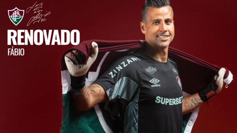 Fluminense renova o contrato com o goleiro Fábio até o fim de 2026