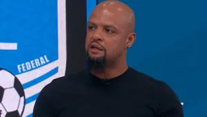 Felipe Melo aponta time do Brasileirão difícil de segurar: “Quando quer”