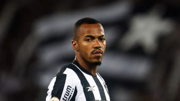 Felipe Melo elege Marlon Freitas, do Botafogo, como “injustiçado” na seleção: “Futebol é momento”