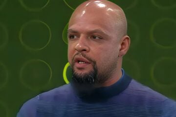 Felipe Melo elege melhor lateral do Brasileirão