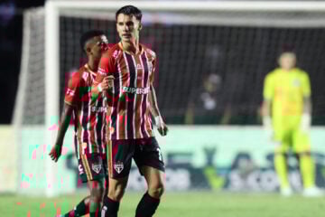 Ferreirinha em jogo pelo São Paulo