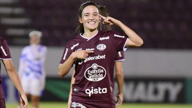 Com equipe mista e uma jogadora a menos, Ferroviária goleia Taubaté e assume a liderança do Paulistão Feminino Com equipe mista e uma jogadora a menos, Ferroviária goleia Taubaté e assume a liderança do Paulistão Feminino