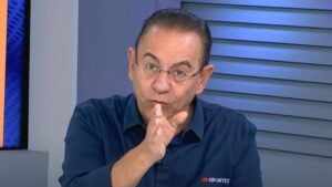 Flavio Prado elege “favoritismo maior” entre Palmeiras e Flamengo: “Pode ser prejudicial”