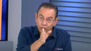 Flavio Prado elege “favoritismo maior” entre Palmeiras e Flamengo: “Pode ser prejudicial” 