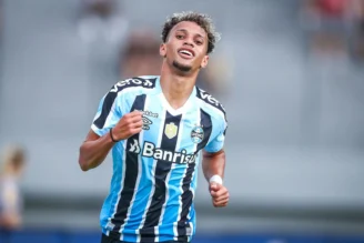 Bitello, ex-meia do Grêmio