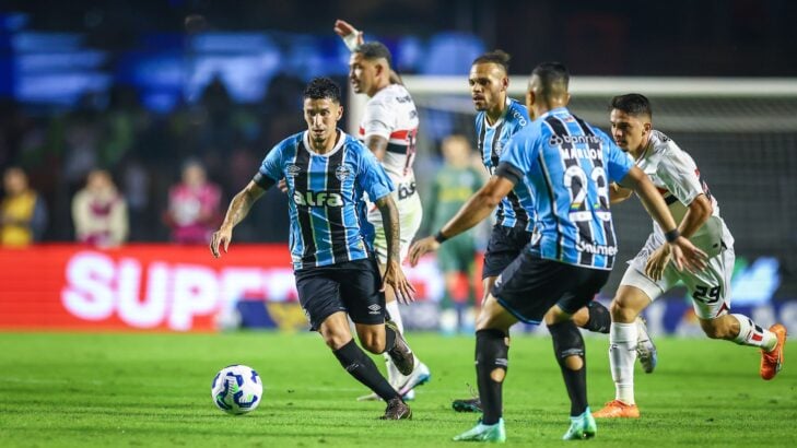 Grêmio tem aproveitamento desastroso fora de casa no Brasileirão Grêmio tem aproveitamento desastroso fora de casa no Brasileirão