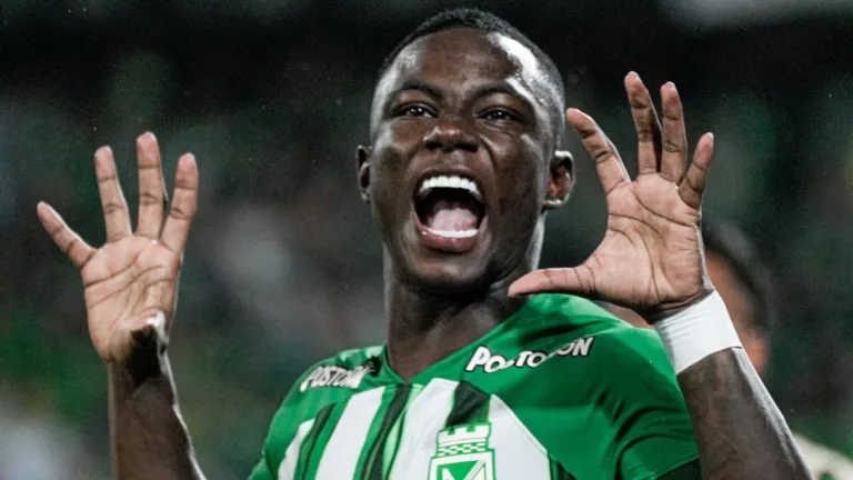 Torcedores do Internacional lamentam provável perda de Hinestroza, destaque da Libertadores: “Nossos olheiros trabalham pro Botafogo”