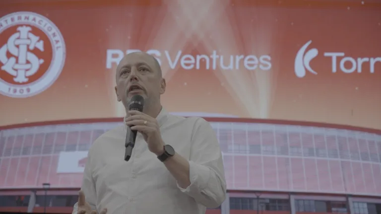 Alessandro Barcellos, presidente do Internacional, cita Grêmio, São Paulo e Flamengo e faz desabafo após classificação na Libertadores