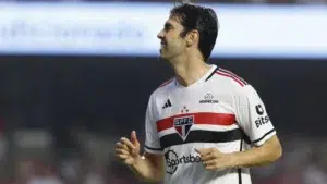 Kaká celebra volta de Oscar ao SPFC e se empolga com campanha na Libertadores