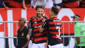 Rizek não poupa críticas ao Flamengo após vitória magra sobre o Deportivo Táchira pela Libertadores: “Na bacia das almas”