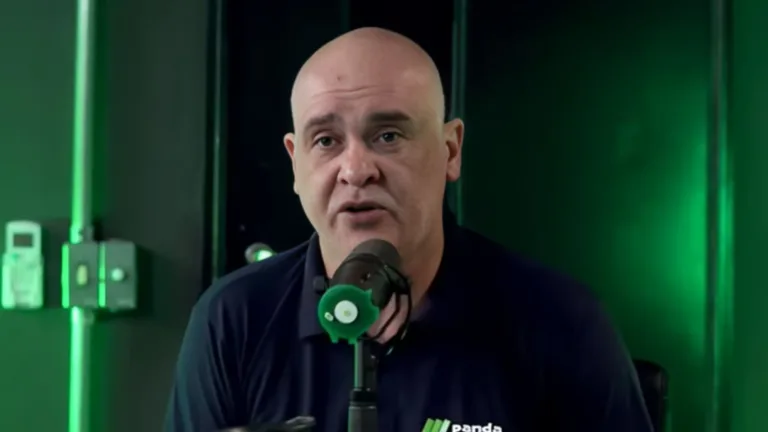 Marcos sinaliza atacante pressionado no Brasil em 2025: “Cobrança nas costas”