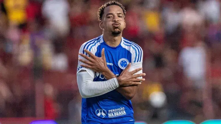 Cruzeiro tem volta de Matheus Pereira e Villalba fora por suspensão contra o Palmeiras pelo Brasileirão