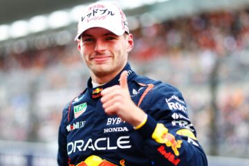 Na imagem, Max Verstappen no GP do Japão