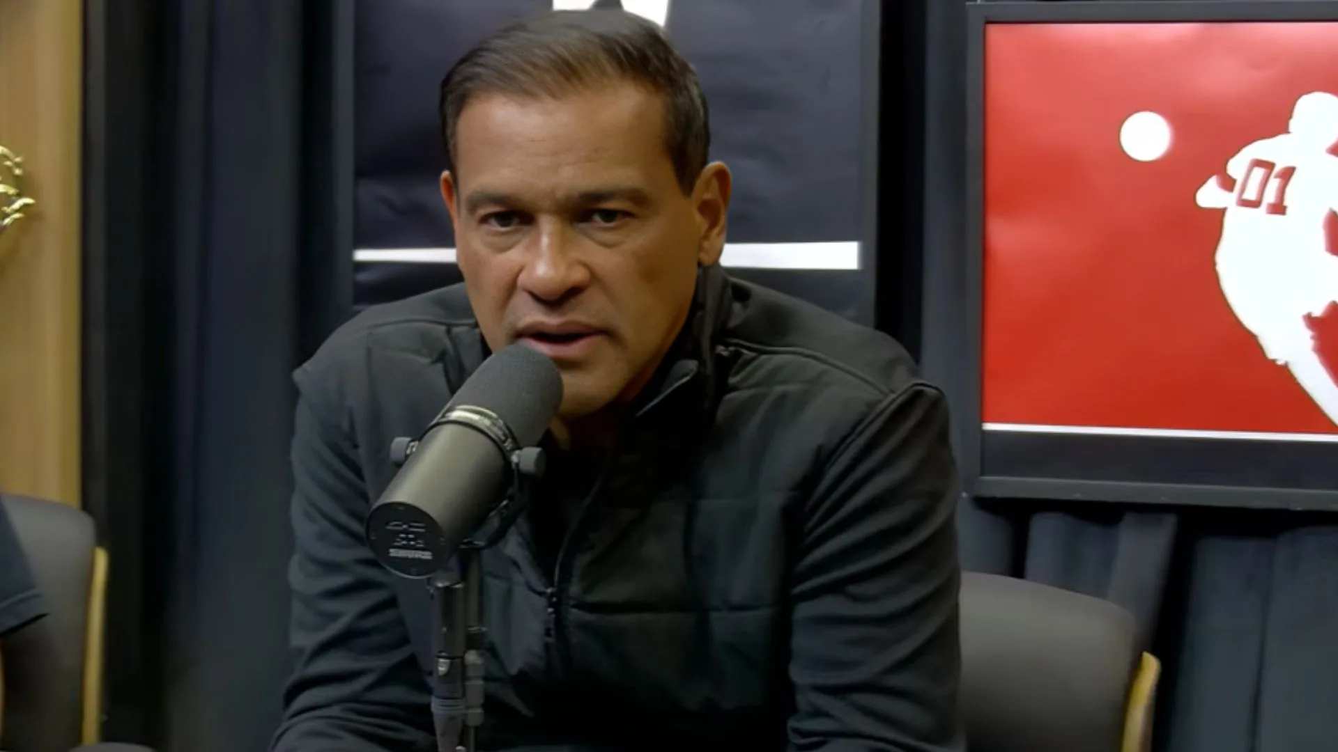 Muller indica técnico superestimado que tem aclamação no Brasil: “Acham que revolucionou”