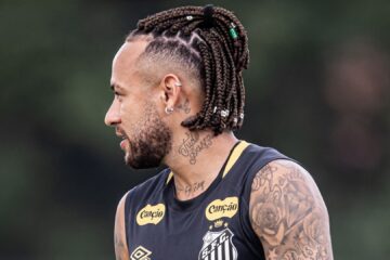 Neymar, em treino do Santos