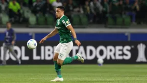 Palmeiras hoje: Abel Ferreira muda contra o Bragantino no Brasileirão