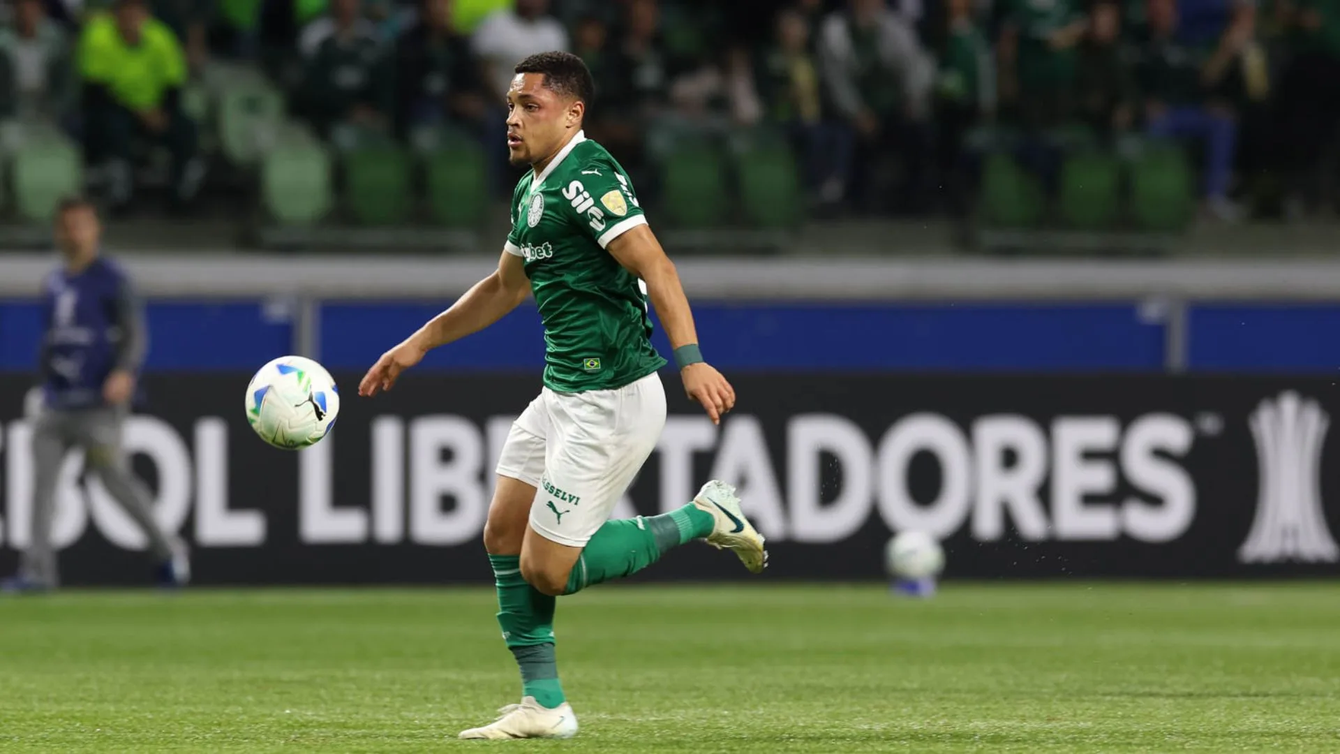 Palmeiras hoje: Abel Ferreira muda contra o Bragantino no Brasileirão