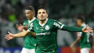Palmeiras provoca Corinthians após golear na Libertadores e agita torcedores na web
