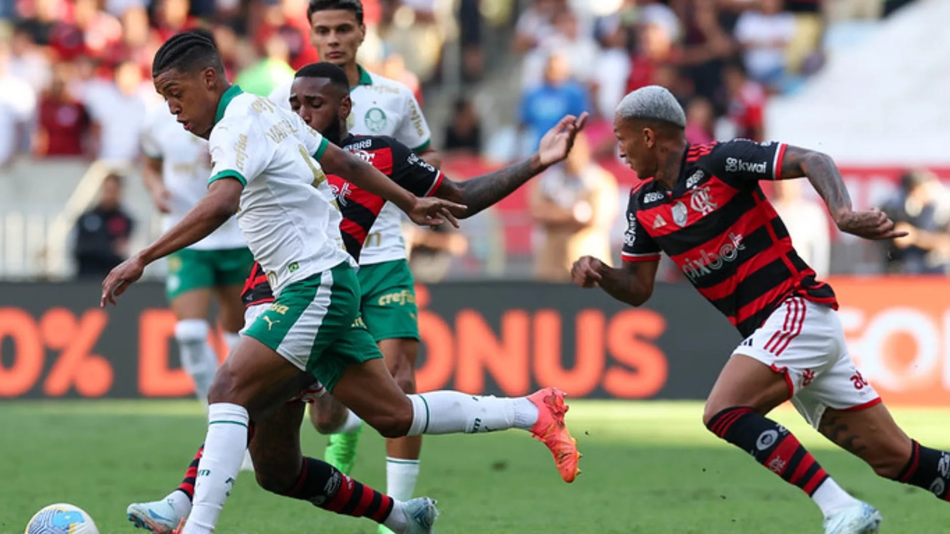 Palmeiras x Flamengo: onde assistir ao jogo do Brasileirão