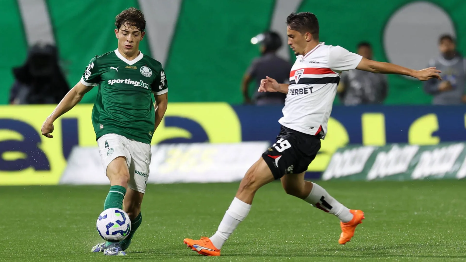 Flavio Prado faz cobrança após Palmeiras x SPFC no Brasileirão: “Imperdoável”