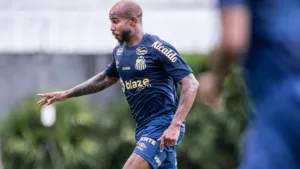 Santos é alvo de ação do Atlético-MG no CNRD por dívida relacionada a meia