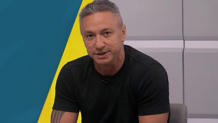 Paulo Nunes se irrita com atitude de Abel Ferreira no Palmeiras: “Inaceitável tanto cartão” Paulo Nunes se irrita com atitude de Abel Ferreira no Palmeiras: “Inaceitável tanto cartão”