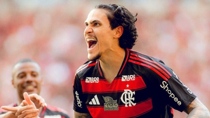 Pedro comemora gol pelo Flamengo