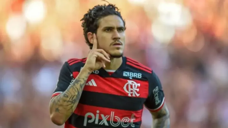 Felipe Melo esquece Pedro e indica melhor camisa 9 do Brasil hoje