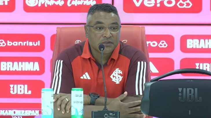 Roger Machado, do Internacional, faz elogios a Ricardo Mathias e Braian Aguirre Roger Machado, do Internacional, faz elogios a Ricardo Mathias e Braian Aguirre