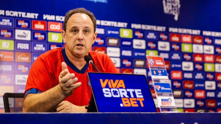 Rogério Ceni elege time que ‘renasceu’ na Libertadores Rogério Ceni elege time que ‘renasceu’ na Libertadores
