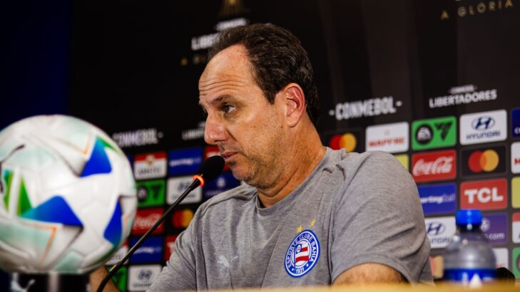 Rogério Ceni crava goleiro destaque no Brasil hoje: “Espetacular” Rogério Ceni crava goleiro destaque no Brasil hoje: “Espetacular”