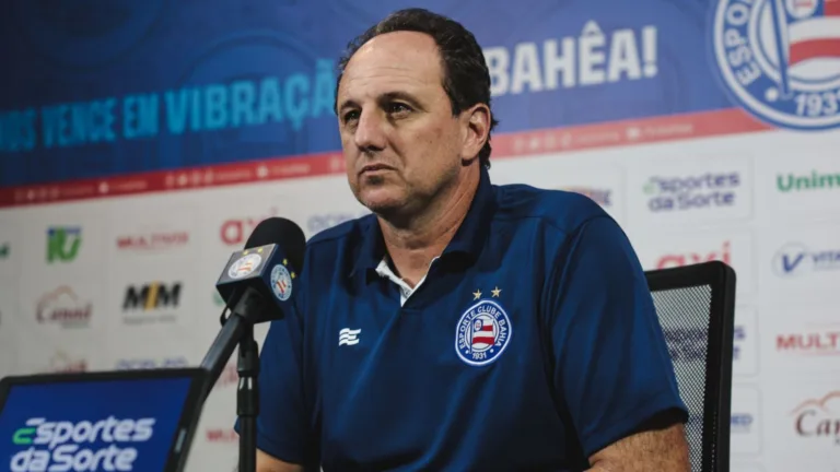 Rogério Ceni indica zagueiro que mudou time no Brasil: “Impressionado”