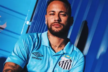 Santos lança nova camisa