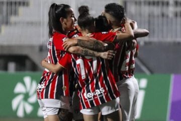 São Paulo vence fora de casa e entra no G4 do Paulistão Feminino (Reprodução/Aline Fiuza/São Paulo FC)