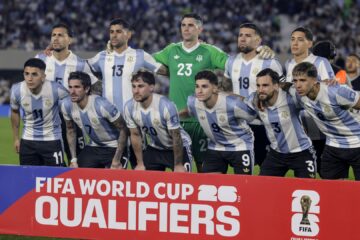 Jogadores da Argentina antes do duelo contra a seleção brasileira