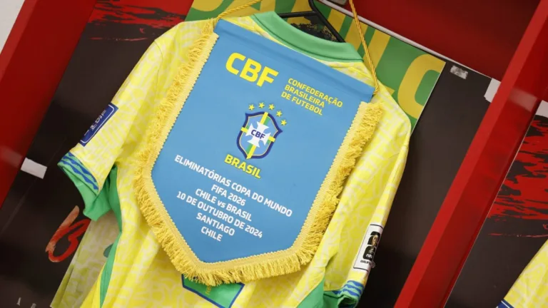 Tiago Leifert pede dois jogadores do Brasileirão no ataque titular da seleção brasileira