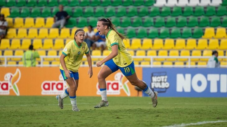 Seleção Brasileira Feminina sub-17 empata com o Chile no sul-americano, mas garante vaga no mundial sub-17 Seleção Brasileira Feminina sub-17 empata com o Chile no sul-americano, mas garante vaga no mundial sub-17