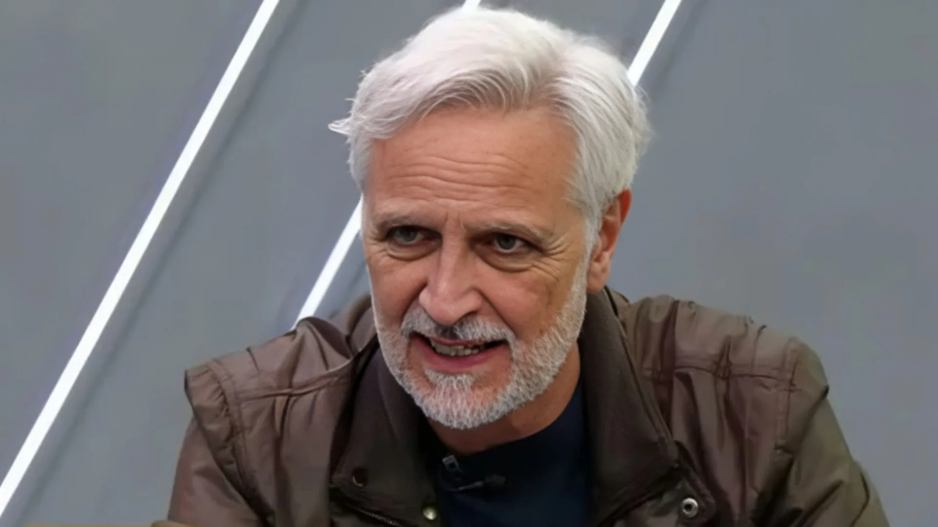 Sormani diz que Santos é o maior clube do mundo, esquece o São Paulo e pede fim ao debate