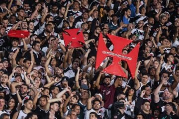 Torcida do Vasco, em jogo no São Januário