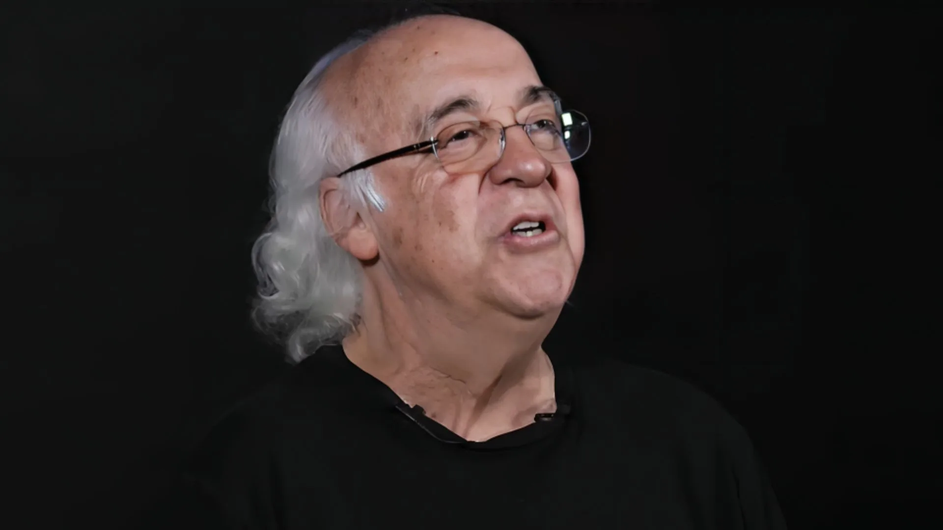 Tostão elege time com meio-campo fraco no Brasileirão