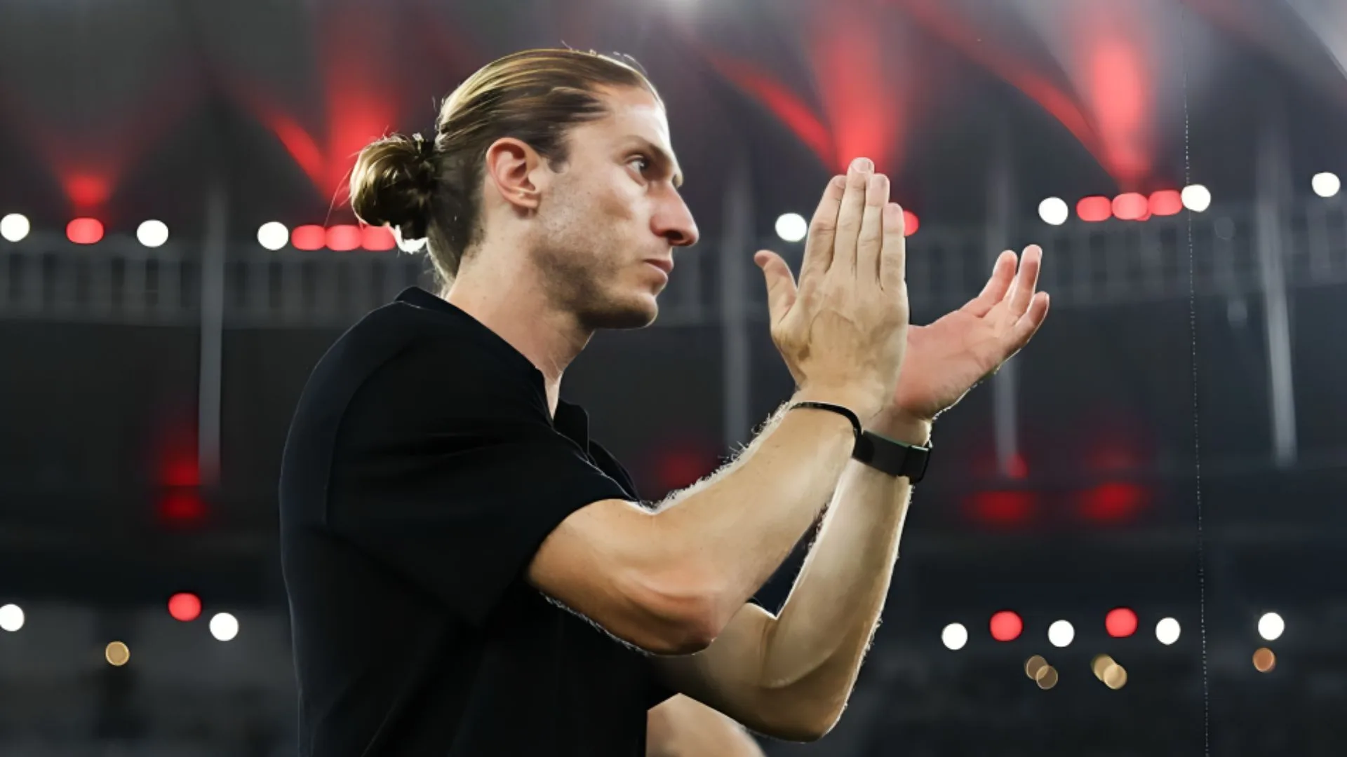 Tostão exclui Flamengo e indica melhor time do Brasil hoje