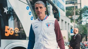 Vojvoda, do Fortaleza, elege clube gigante no Brasil: “Sabemos da grandeza”