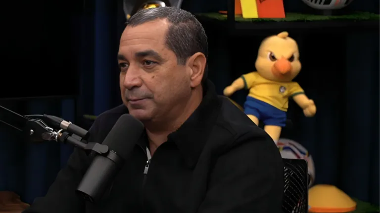 Zinho indica meia que dá aulas no futebol brasileiro hoje